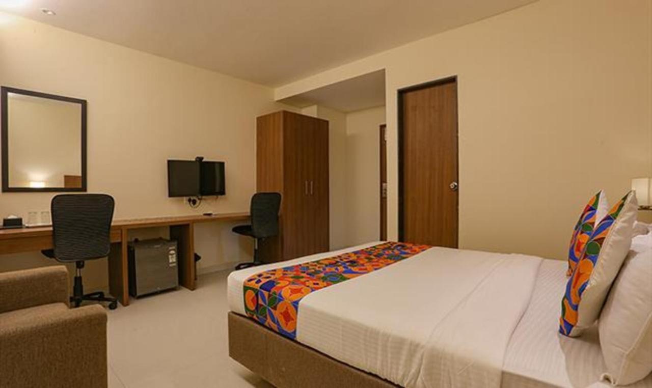 Fabhotel Royal International - Nr Mumbai International Airport Ngoại thất bức ảnh