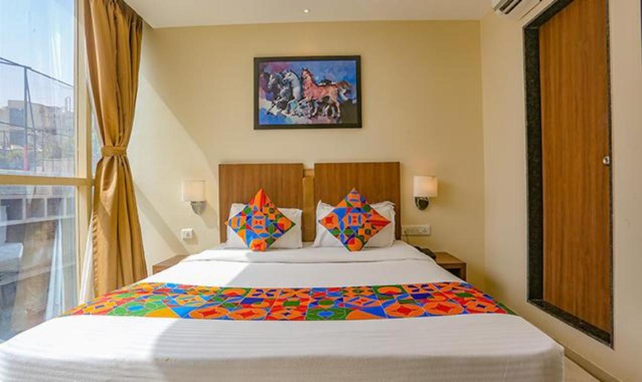 Fabhotel Royal International - Nr Mumbai International Airport Ngoại thất bức ảnh